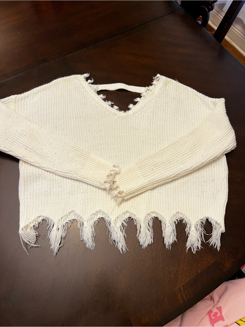 Frayed Hem Cream V-Neck Sweater - Women's
